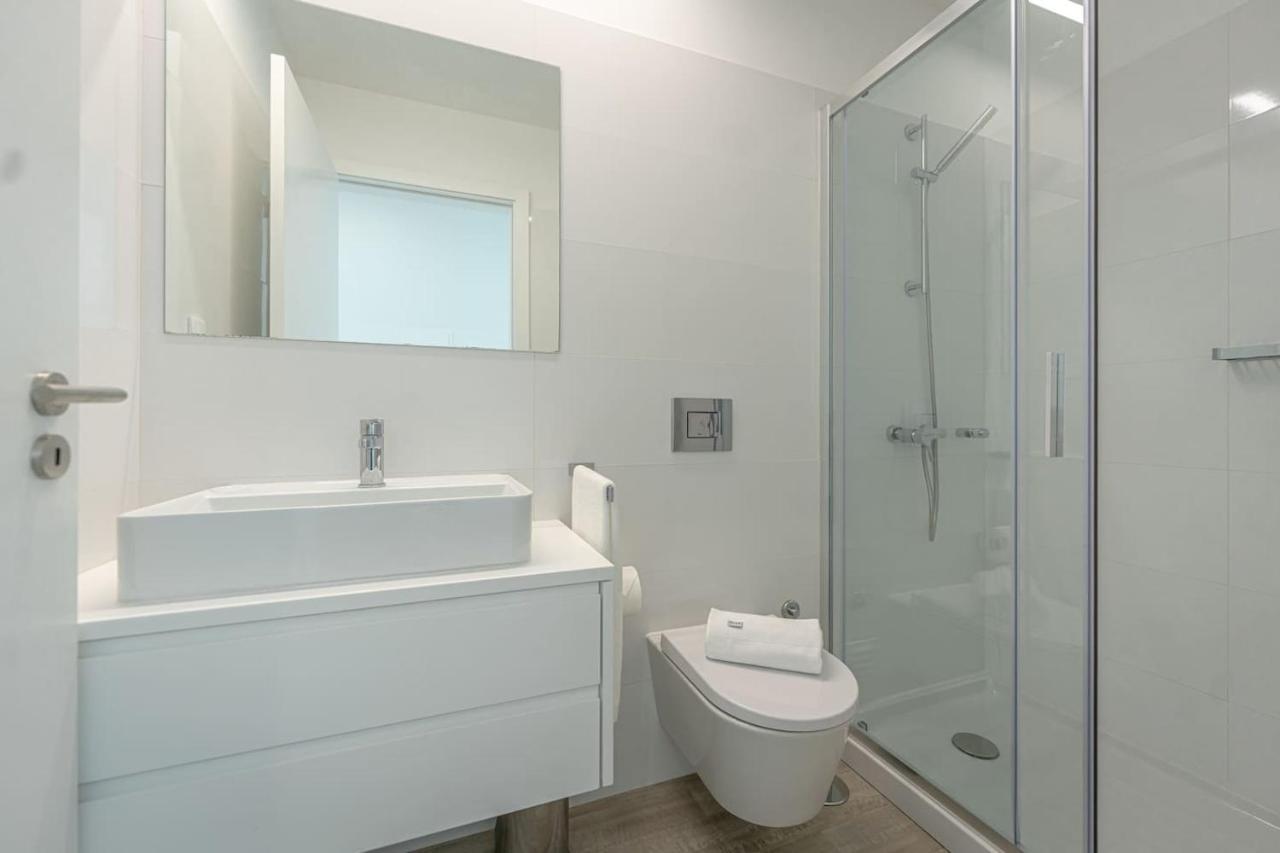 Oceanside East Apartment Понта Делгада Екстериор снимка