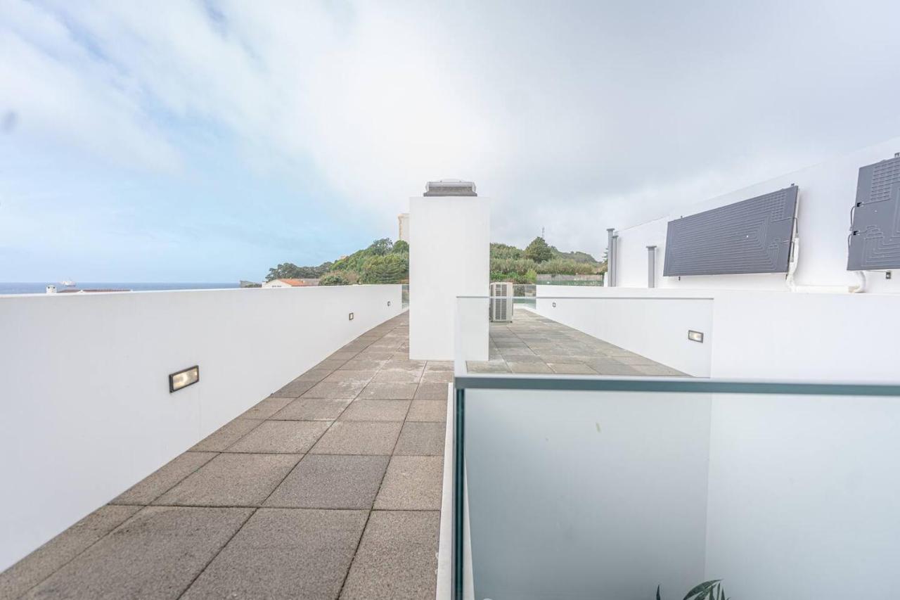 Oceanside East Apartment Понта Делгада Екстериор снимка